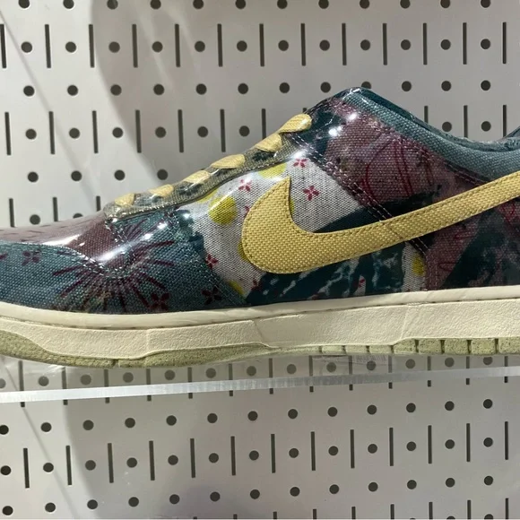 Nike dunk low community garden
